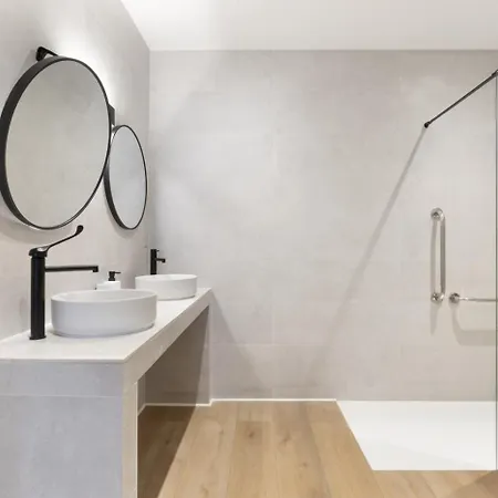 Turia Flats By Nomad Host דירה *