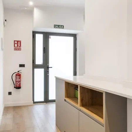 Turia Flats By Nomad Host דירה *
